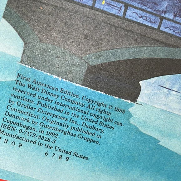 Walt Disney’s Peter Pan first edition hardback book - Picture 4 of 10